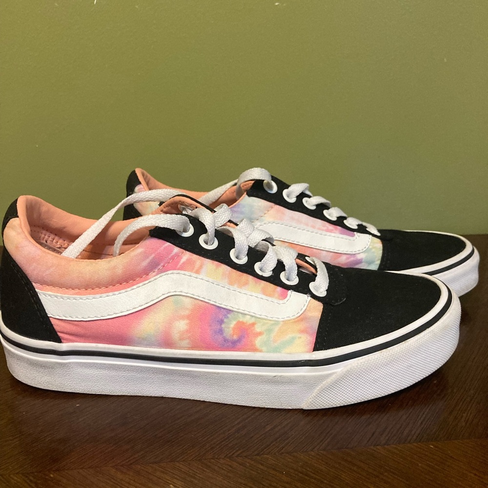 Women’s Vans size 6.5